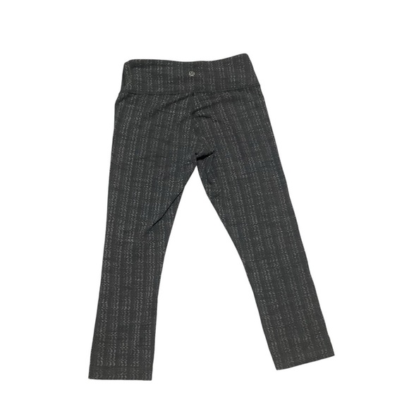 Lululemon Wunder Under Crop Sz 4 Textured Ziggy Wee October Angel Wing - Picture 4 of 9